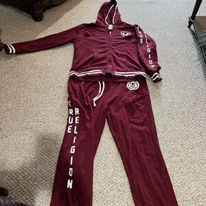 XXL True Religion sweatsuit